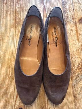 Brown suede pumps made in France